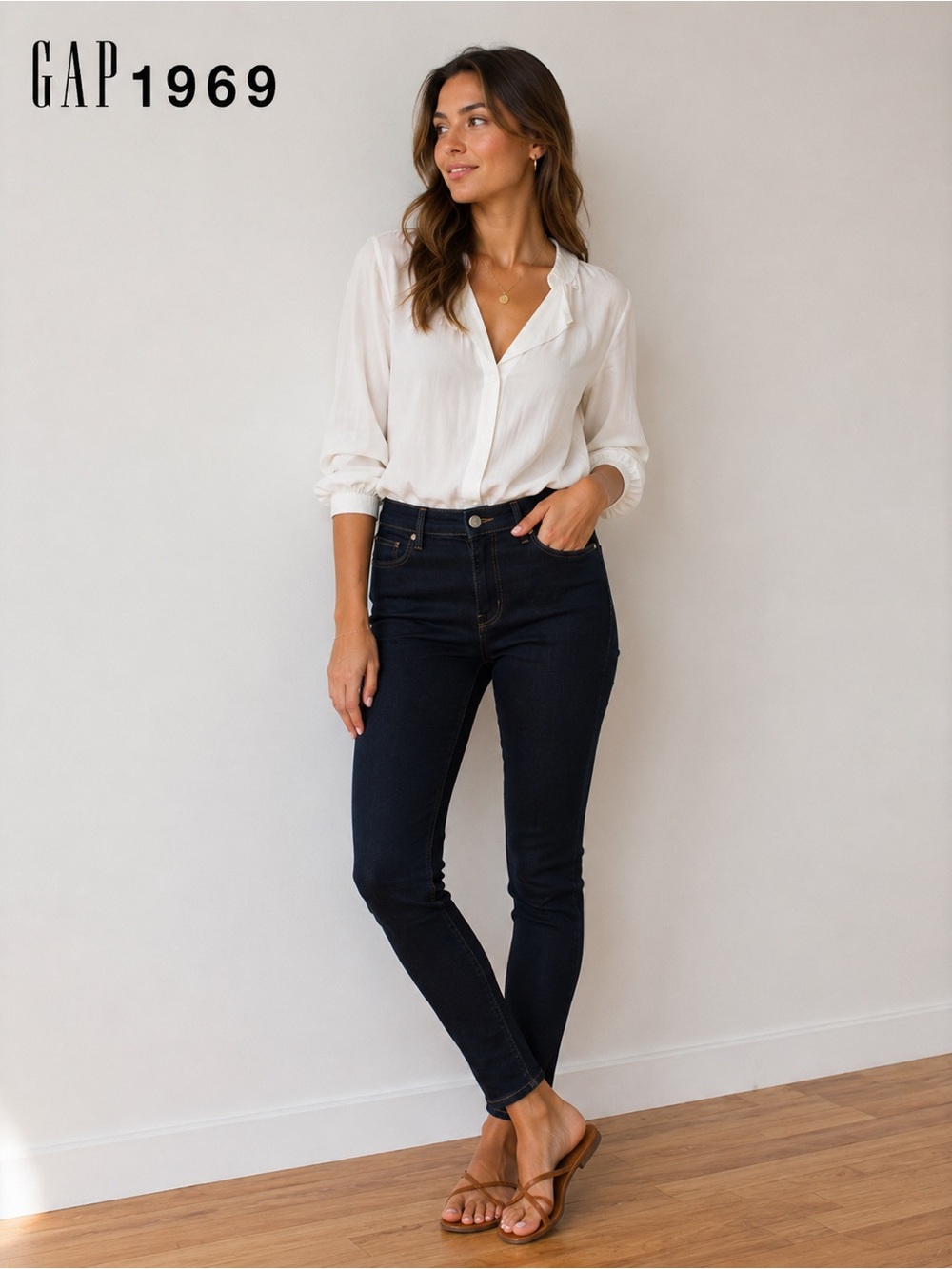 GAP 1969 Women's Dark Wash Skinny Jeans - Black size 27 regular